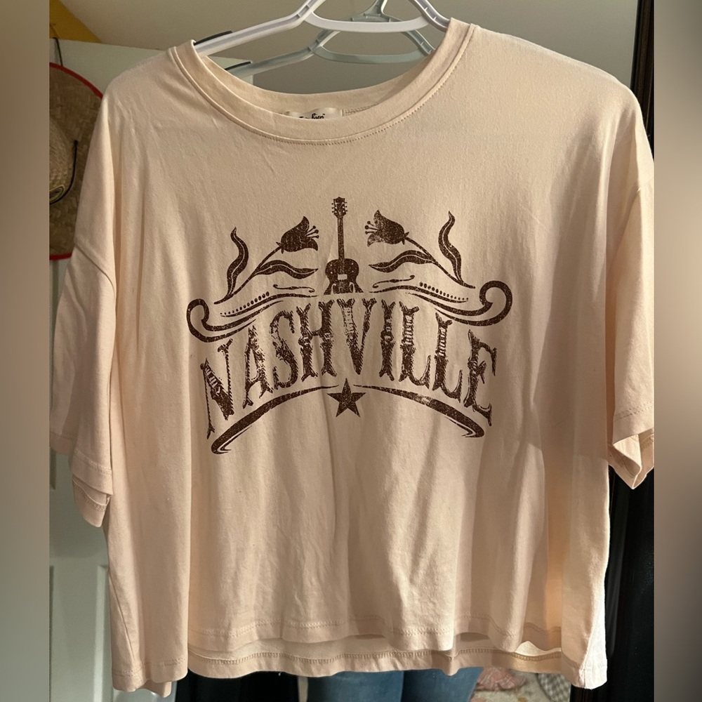 Tres Bien brand “crop tee”. Medium. Worn once! Cream color.